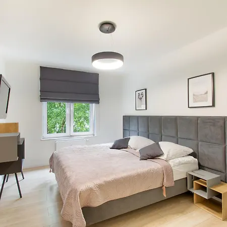 Aparts Care Balic Polanki *